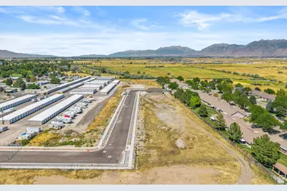 306 N 1070 E, Payson, UT 84651 - Photo 9