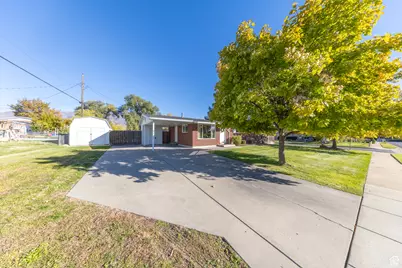 1884 N Alder St E, Layton, UT 84041 - Photo 31