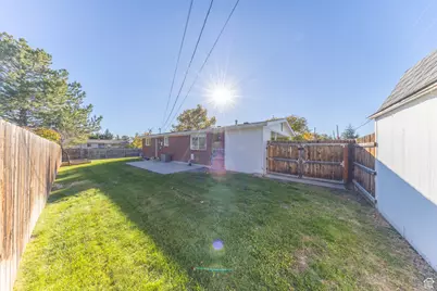 1884 N Alder St E, Layton, UT 84041 - Photo 23