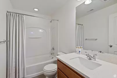 10421 S Split Rock Dr, South Jordan, UT 84009 - Photo 23