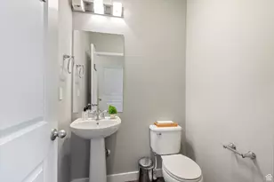 10421 S Split Rock Dr, South Jordan, UT 84009 - Photo 31