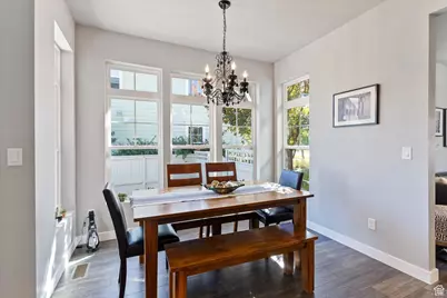 10421 S Split Rock Dr, South Jordan, UT 84009 - Photo 11