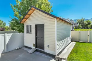 5634 Miller Cir, Stansbury Park, UT 84074 - Photo 7