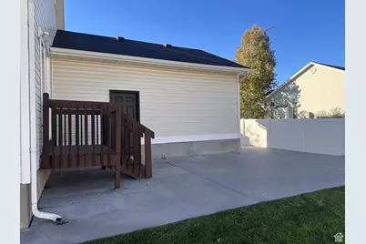 5634 Miller Cir, Stansbury Park, UT 84074 - Photo 5
