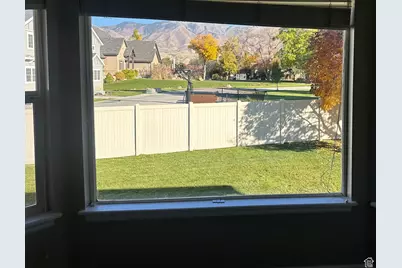 5634 Miller Cir, Stansbury Park, UT 84074 - Photo 15