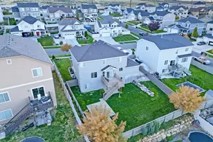 2844 S Island Fox Ln, Saratoga Springs, UT 84045 - Photo 47