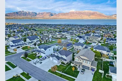 2844 S Island Fox Ln, Saratoga Springs, UT 84045 - Photo 49