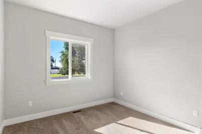 821 S 7100 W, Ogden, UT 84404 - Photo 15