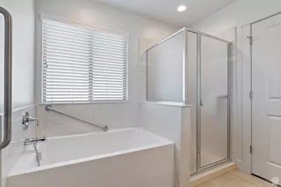 1124 S Neville St, Layton, UT 84041 - Photo 23