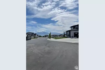 13374 S Hawks Crest Rd #219, Herriman, UT 84096 - Photo 5