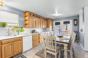 3112 W Green Acre Dr S, West Jordan, UT 84088 - Photo 9