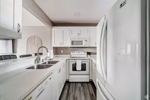 7327 S Springcrest Ct E, Midvale, UT 84047 - Photo 11