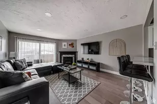 7327 S Springcrest Ct E, Midvale, UT 84047 - Photo 3