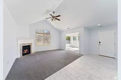 877 W 1920 S #C, Syracuse, UT 84075 - Photo 9