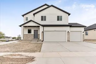 3661 N Columbine Way, Eagle Mountain, UT 84005 - Photo 1