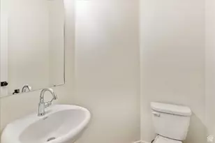 3661 N Columbine Way, Eagle Mountain, UT 84005 - Photo 15