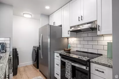 339 E 600 S #1412, Salt Lake City, UT 84111 - Photo 9