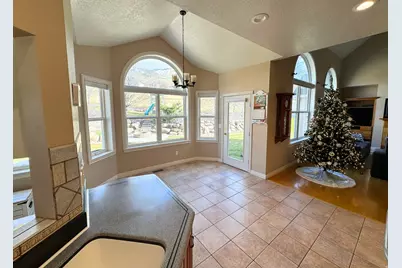 2960 N Ridge View Dr, North Logan, UT 84341 - Photo 29