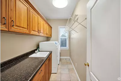 2960 N Ridge View Dr, North Logan, UT 84341 - Photo 33