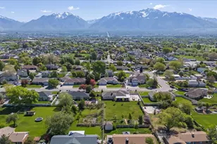 10543 S 2330 W, South Jordan, UT 84095 - Photo 51