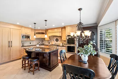 10543 S 2330 W, South Jordan, UT 84095 - Photo 15