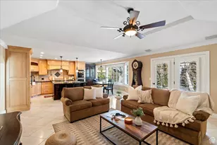 10543 S 2330 W, South Jordan, UT 84095 - Photo 9