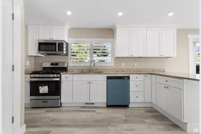 1938 N Walker Rd E, Tooele, UT 84074 - Photo 5