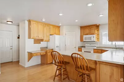 1434 W Autumn Oak Cir, West Jordan, UT 84088 - Photo 15