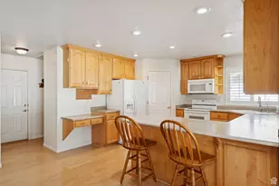 1434 W Autumn Oak Circle, West Jordan, UT 84088 - Photo 15