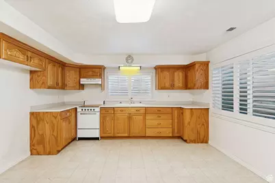 1434 W Autumn Oak Cir, West Jordan, UT 84088 - Photo 43