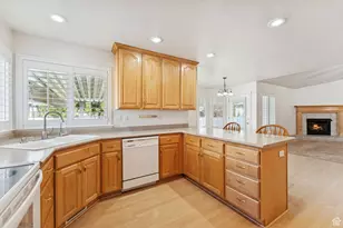 1434 W Autumn Oak Circle, West Jordan, UT 84088 - Photo 19