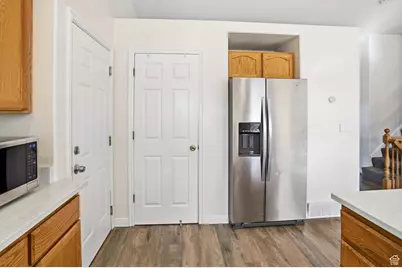 324 E 1325 N, Layton, UT 84041 - Photo 17