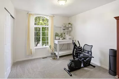 324 E 1325 N, Layton, UT 84041 - Photo 23