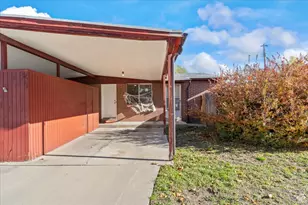 815 E Whitemaple Way, Millcreek, UT 84106 - Photo 5