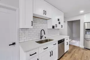 1175 N Locust Ln, Provo, UT 84604 - Photo 9