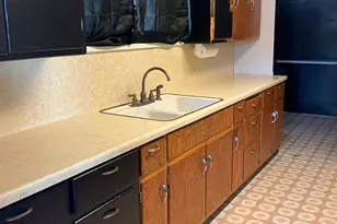 25 W Main St, Moroni, UT 84646 - Photo 7