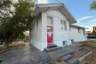 25 W Main St, Moroni, UT 84646 - Photo 35