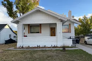 25 W Main St, Moroni, UT 84646 - Photo 1