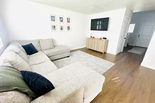 2051 W Lydia Ln, Syracuse, UT 84075 - Photo 3