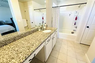 2051 W Lydia Ln, Syracuse, UT 84075 - Photo 15