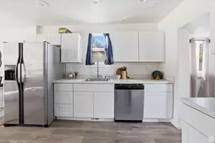 840 E 22nd St S, Ogden, UT 84401 - Photo 9