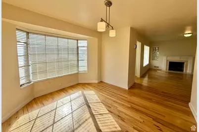 343 E 200 S, Kaysville, UT 84037 - Photo 3