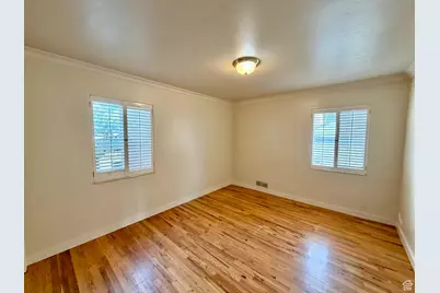 343 E 200 S, Kaysville, UT 84037 - Photo 11