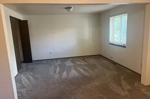 819 Castle Gate Cir, Helper, UT 84526 - Photo 17