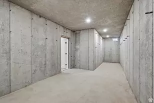 76 W 200 S, Hyde Park, UT 84318 - Photo 51