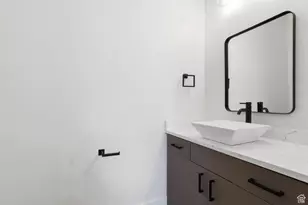 76 W 200 S, Hyde Park, UT 84318 - Photo 39