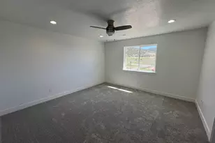 32 E 300 S, Delta, UT 84624 - Photo 9