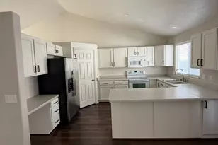 1154 S 1430 E, Provo, UT 84606 - Photo 3