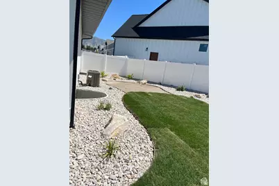 779 N 560 E, Tooele, UT 84074 - Photo 25