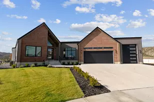 7371 W Summit Crest Circle, Herriman, UT 84096 - Photo 3